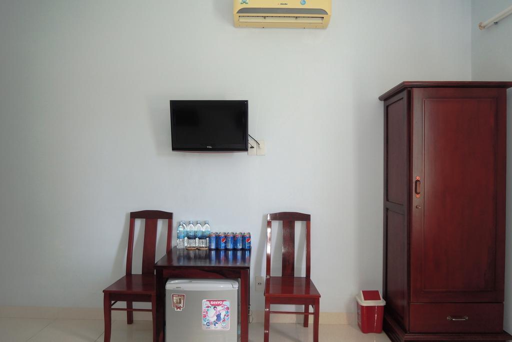 Quang Nhat Hotel Nha Trang Zimmer foto